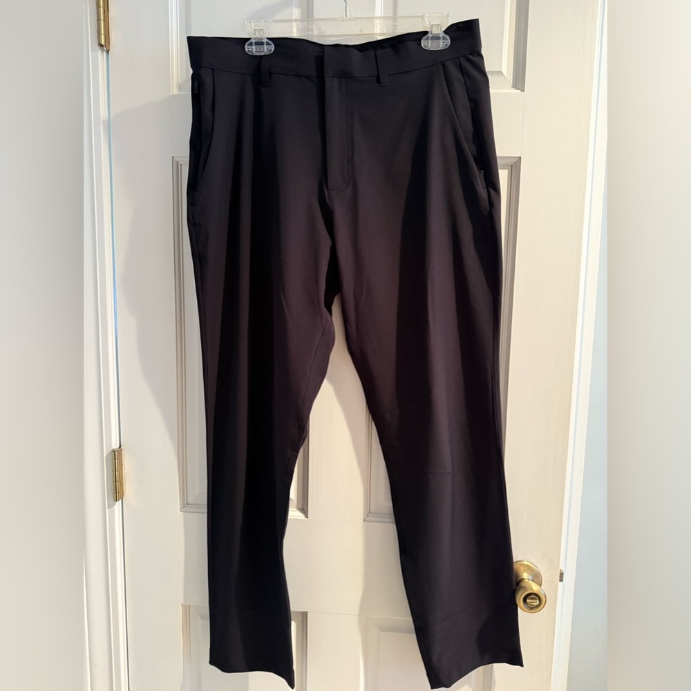 NWT Fabletics Black The Only Pant size 33x32